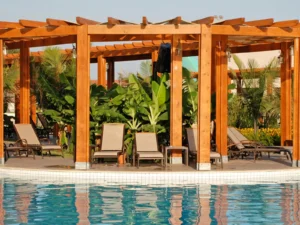 top swimming pool builders in dubai